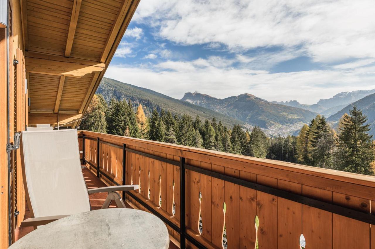 Villa Scherlin Urtijëi Buitenkant foto